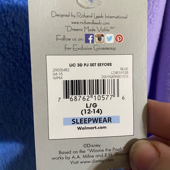 Eeyore Pajama Set L NWT - Picture 5 of 5